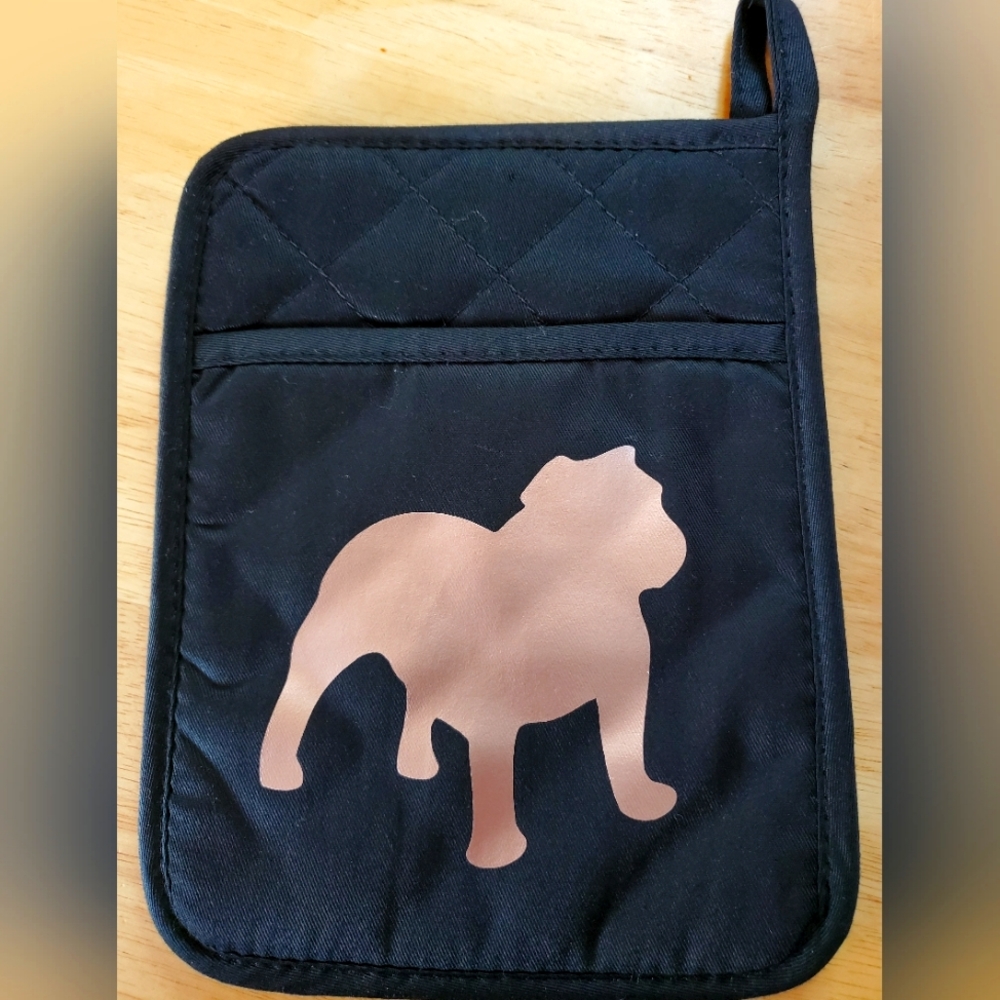 NWOT Bulldog lover dog lover gift, dog kitchen pot holder